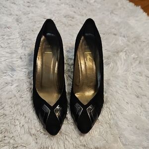 Ebel Amali Black Suede Leather‎ Pointed Toe Stiletto Heels Dress Shoes ,SZ 8.5AA